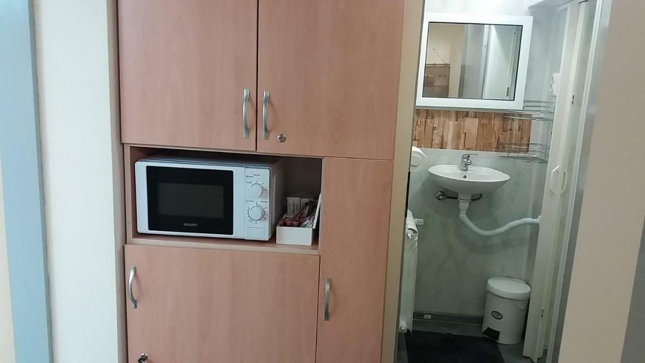 Нощувки Ботеви Sjoemen Buitenkant foto