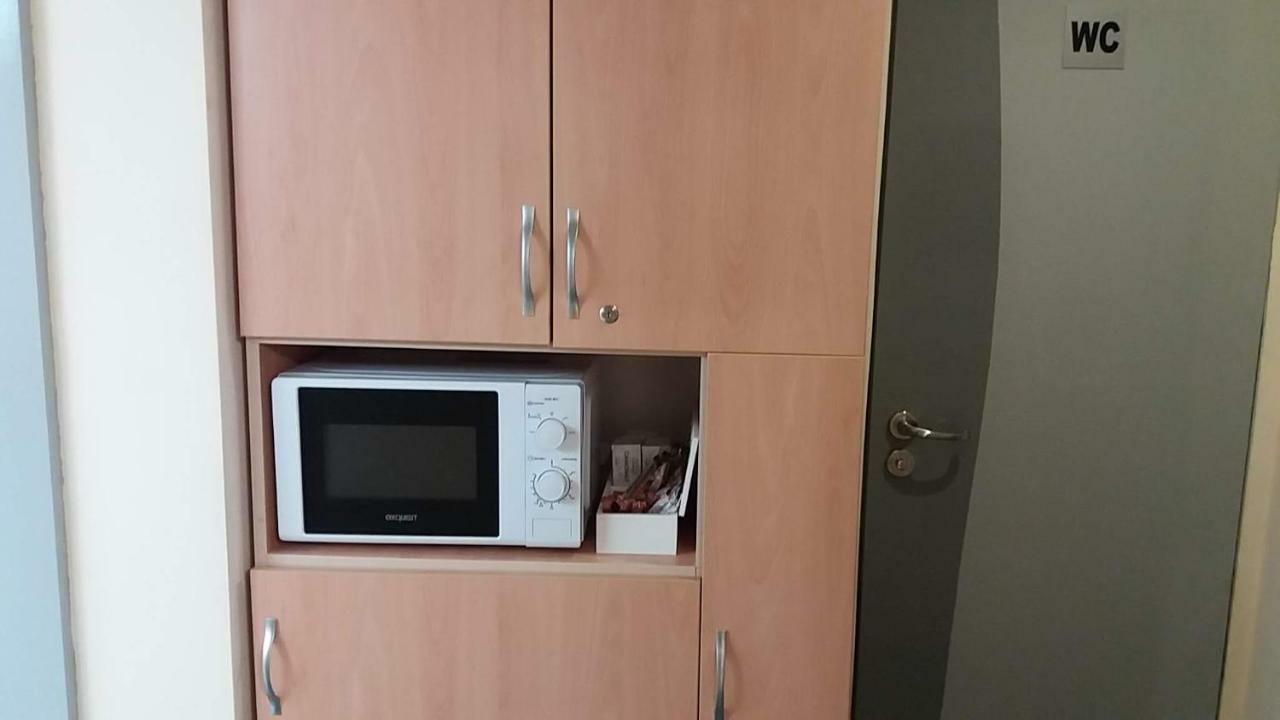 Нощувки Ботеви Sjoemen Buitenkant foto